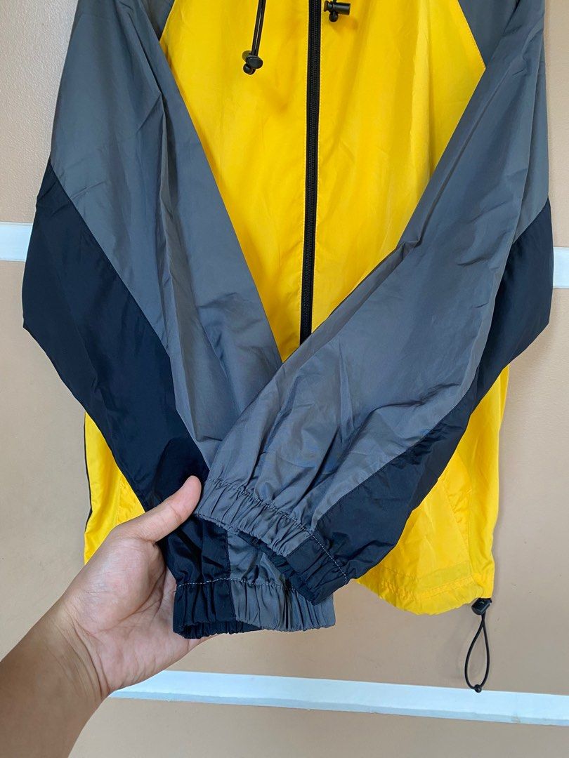 Yellow hotsell windbreaker champion