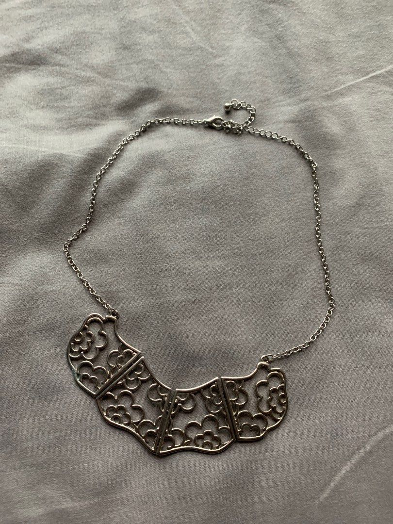 Powerful prowl store black necklace