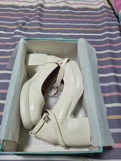 (Category: ) located in . Submitted by m5angels (Listing ID 1259564264, Image 1). Description: .