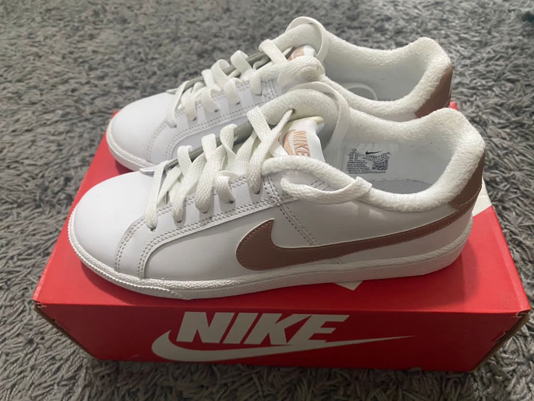 Nike court royale rose outlet gold