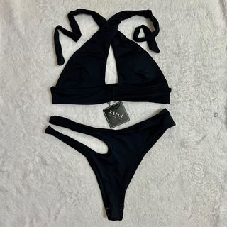 (Category: ) located in . Submitted by fancy_styleph (Listing ID 1259550527, Image 1). Description: .