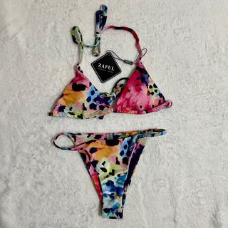 (Category: ) located in . Submitted by fancy_styleph (Listing ID 1259554500, Image 1). Description: .