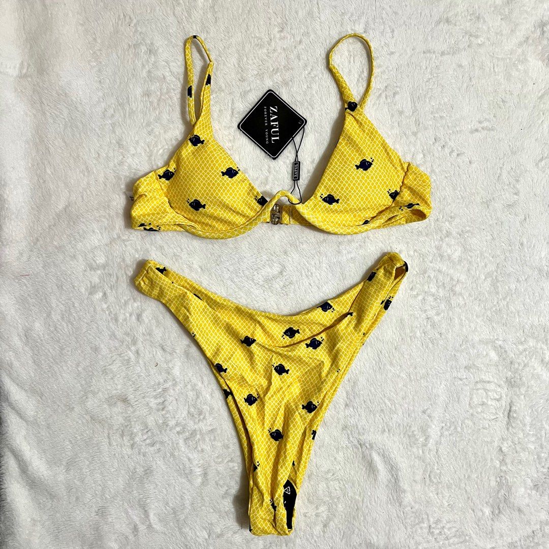 Zaful Yellow Fish Underwire Two Piece Bikini / Swimsuit (Category: Bikinis & Swimsuits) located in Dasmarinas. Submitted by fancy_styleph (Listing ID 1259552969, Image 1). Description: Size: Small ❗️BUY 3 for 500PHP❗️ ❗️BUY 4 for 600PHP❗️.