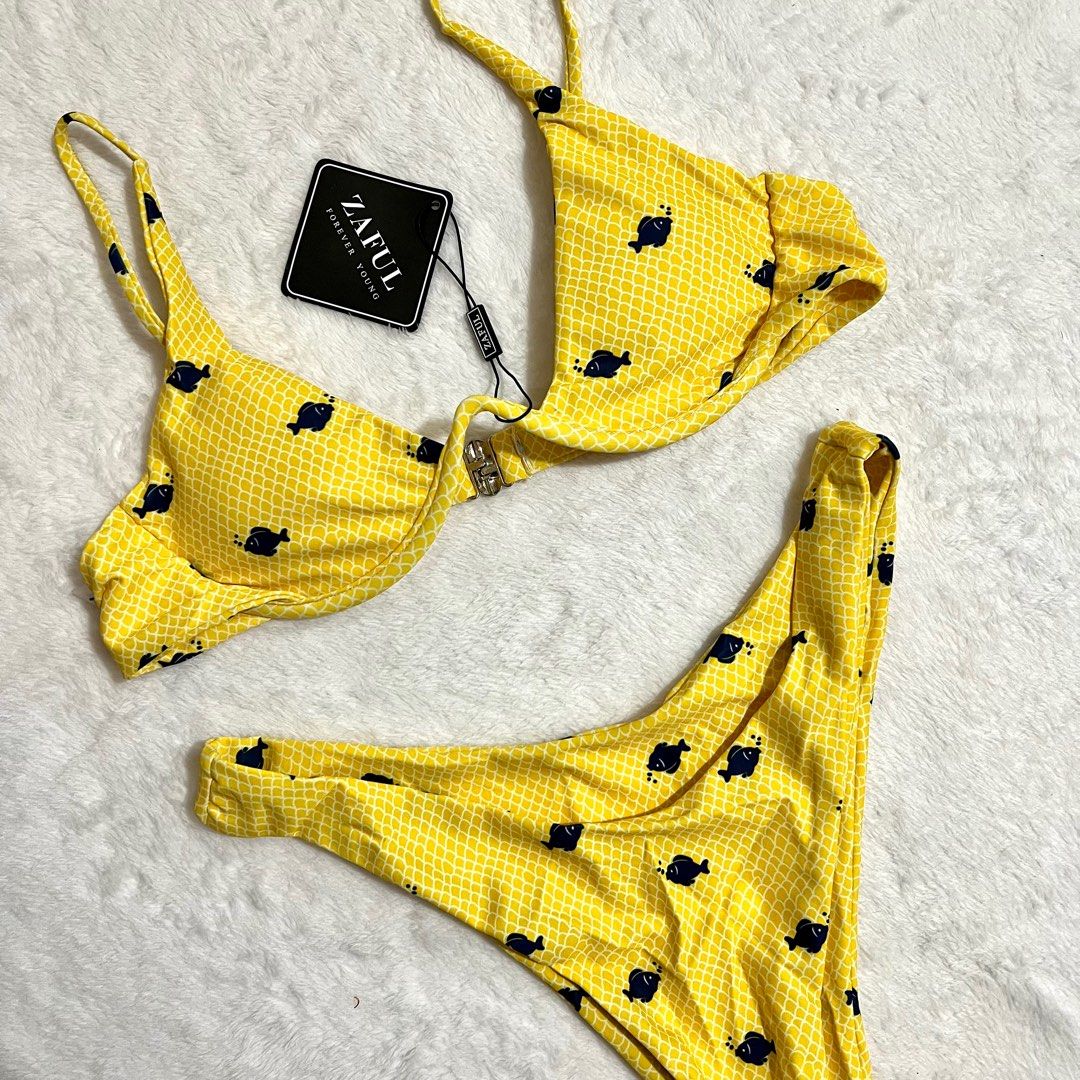 Zaful Yellow Fish Underwire Two Piece Bikini / Swimsuit (Category: Bikinis & Swimsuits) located in Dasmarinas. Submitted by fancy_styleph (Listing ID 1259552969, Image 2). Description: Size: Small ❗️BUY 3 for 500PHP❗️ ❗️BUY 4 for 600PHP❗️.