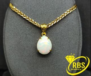 18k Ethiopian Opal Gold Pendant