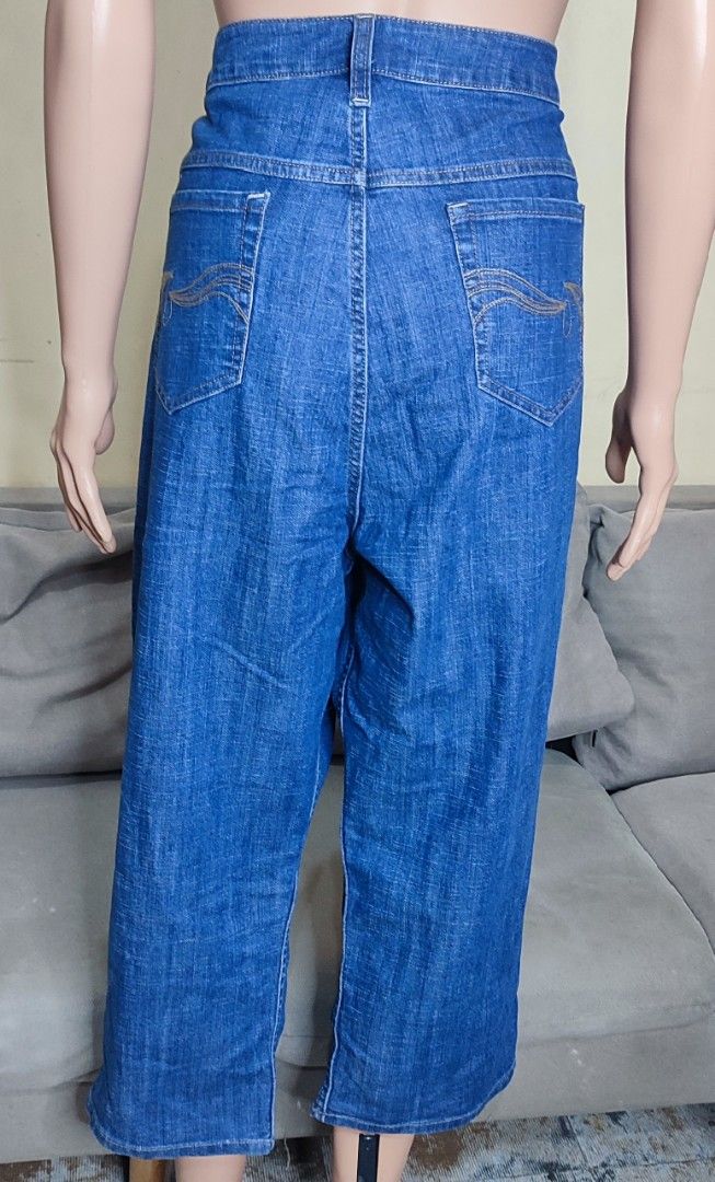 41 Inches High Waisted Denim Shorts Capri Pants Plus Size Women s Fashion Bottoms Shorts on Carousell