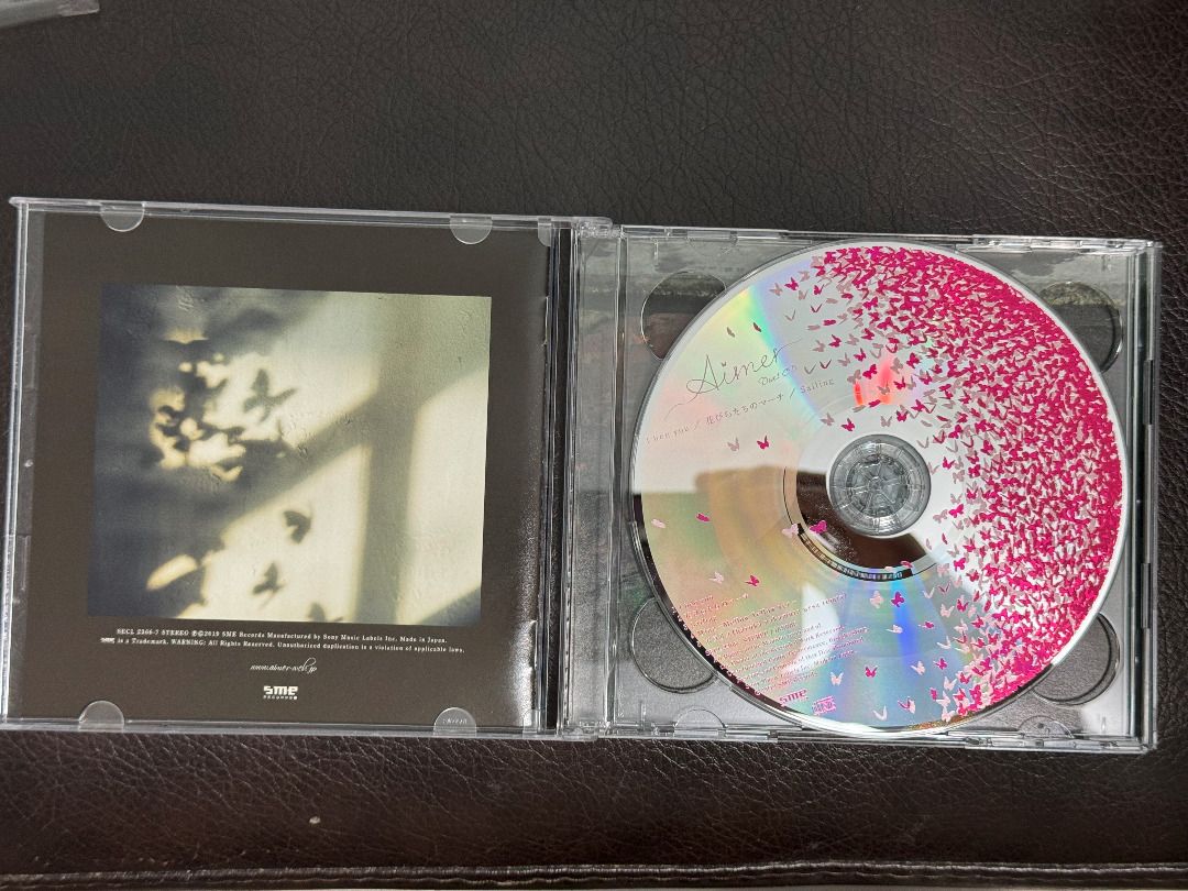 I　興趣及遊戲,　ONE　日本明星-　Carousell　beg　Ref:rain　Bird　CD,　日版Aimer　收藏品及紀念品,　Black　you