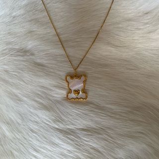 <✈️ Clearance fast deal>genuine18K（Au750） yellow gold with natural shell  bear pendant.