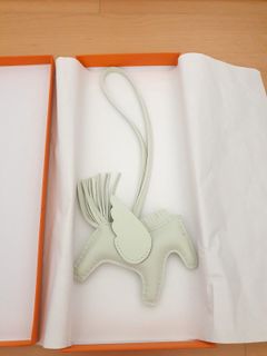 （分類：）位於 。 由 ella_1238 提交（商品編號 1259701465，圖片 1）。簡介： 。