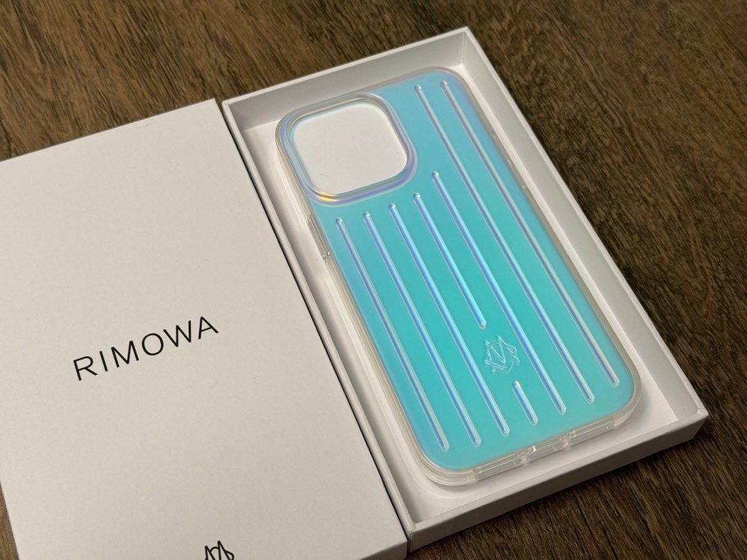 全新原裝正貨] Rimowa Iridescent case for iPhone 15 Pro Max, 手提