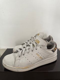 (Category: ) located in . Submitted by Pino.Preloved (Listing ID 1259622127, Image 1). Description: .
