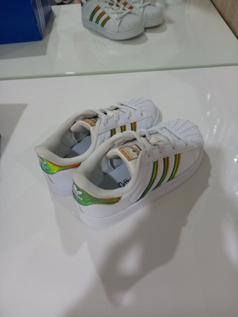 Adidas 4 on sale year old