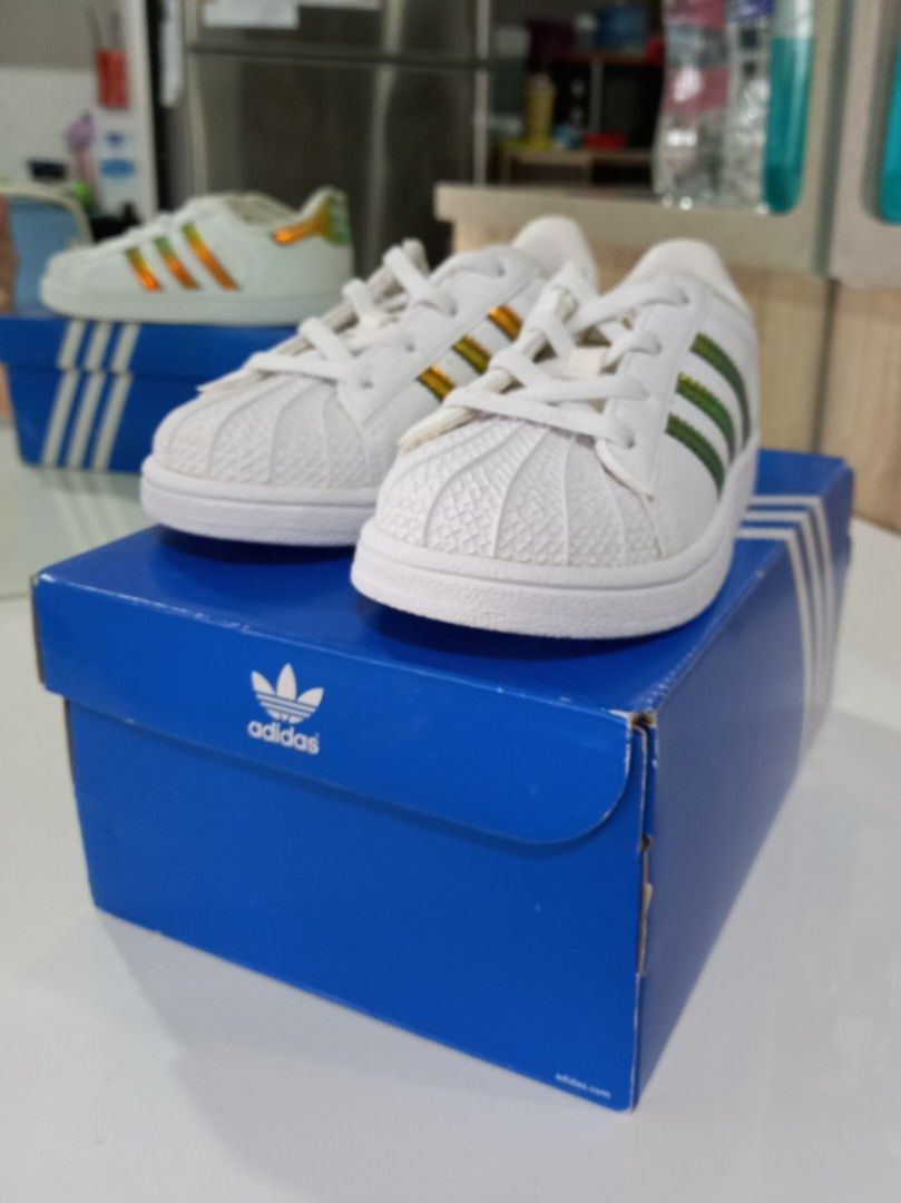 Adidas 4 hotsell year old