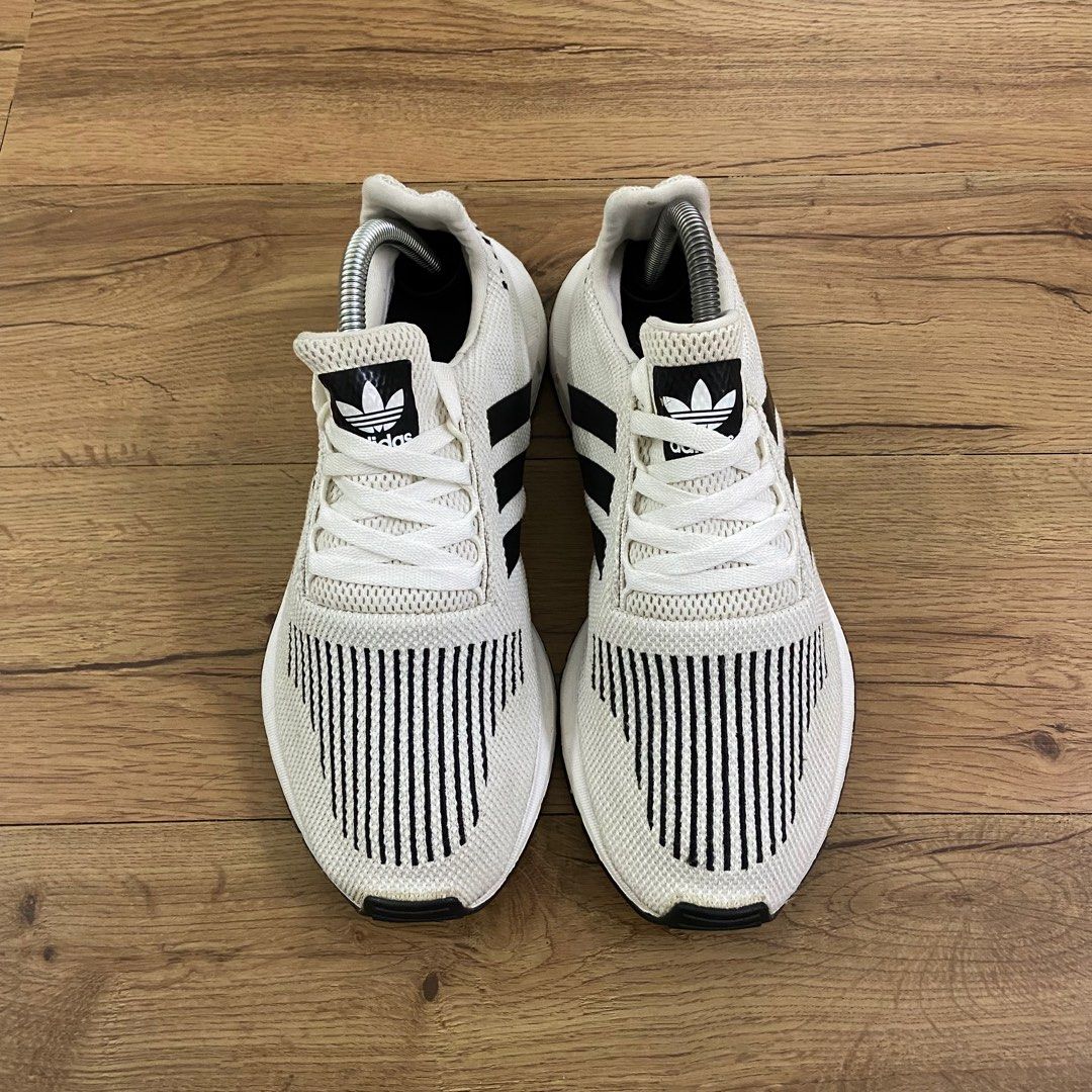 Adidas Swift Run 8.5uk