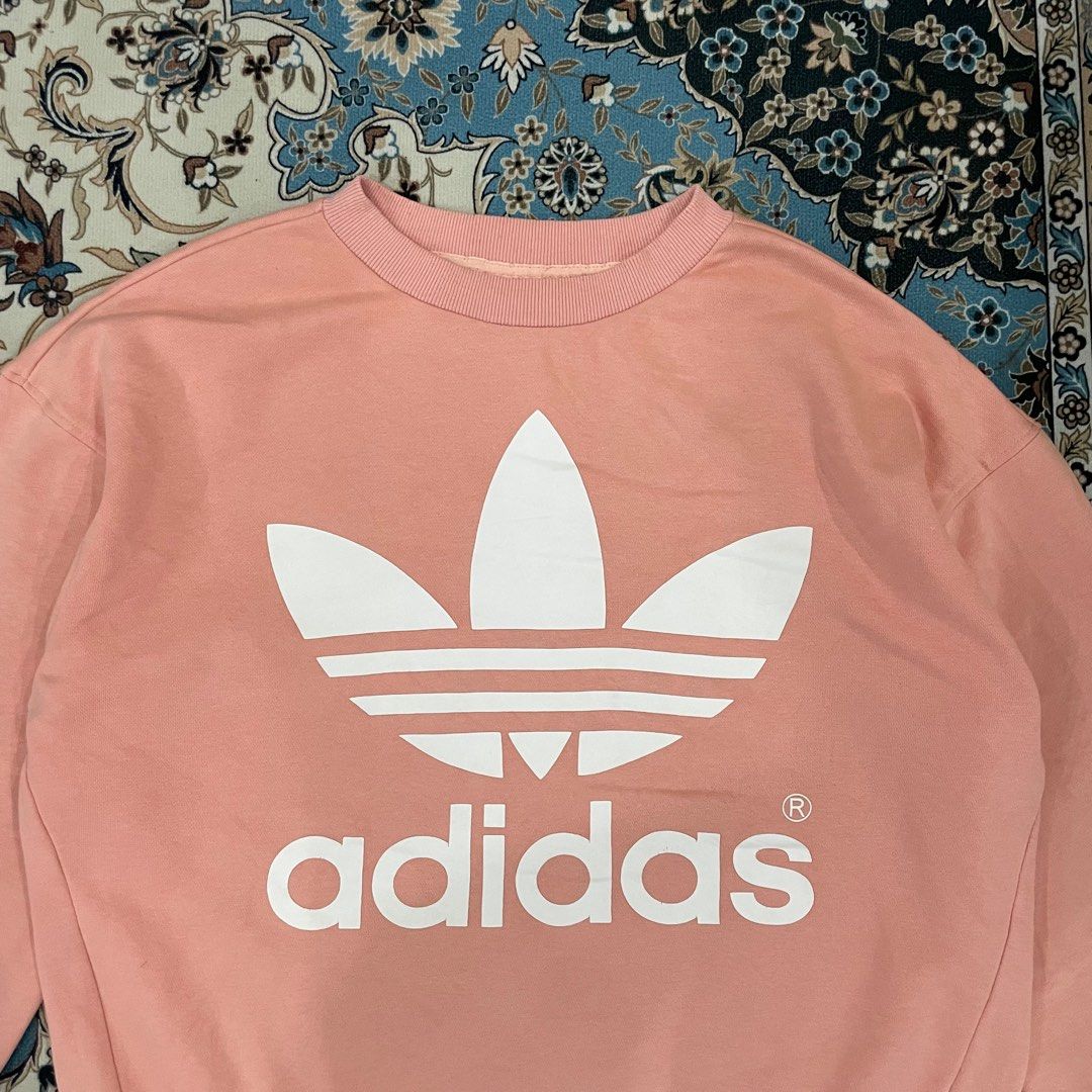 Trefoil sale oversized sweatshirt