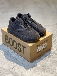 Yeezy 750 utility shop black
