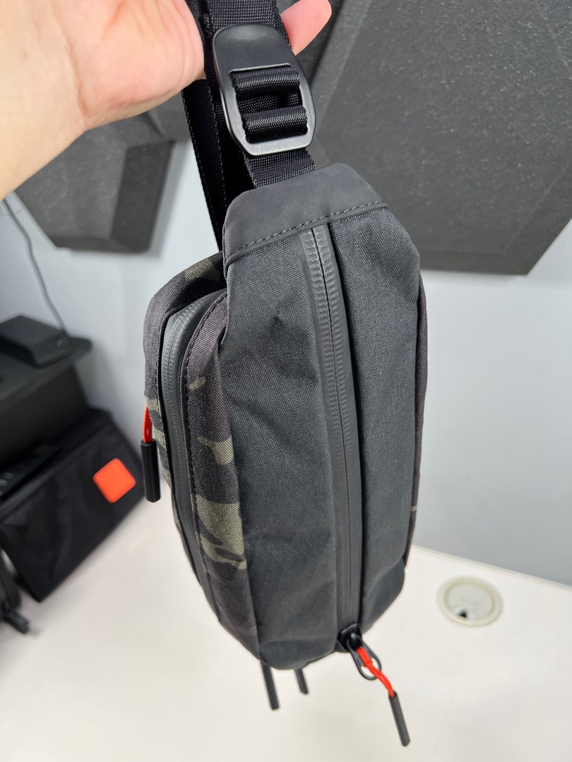 Aer x Carryology Tokai Sling, Men's Fashion, Bags, Sling Bags on Carousell