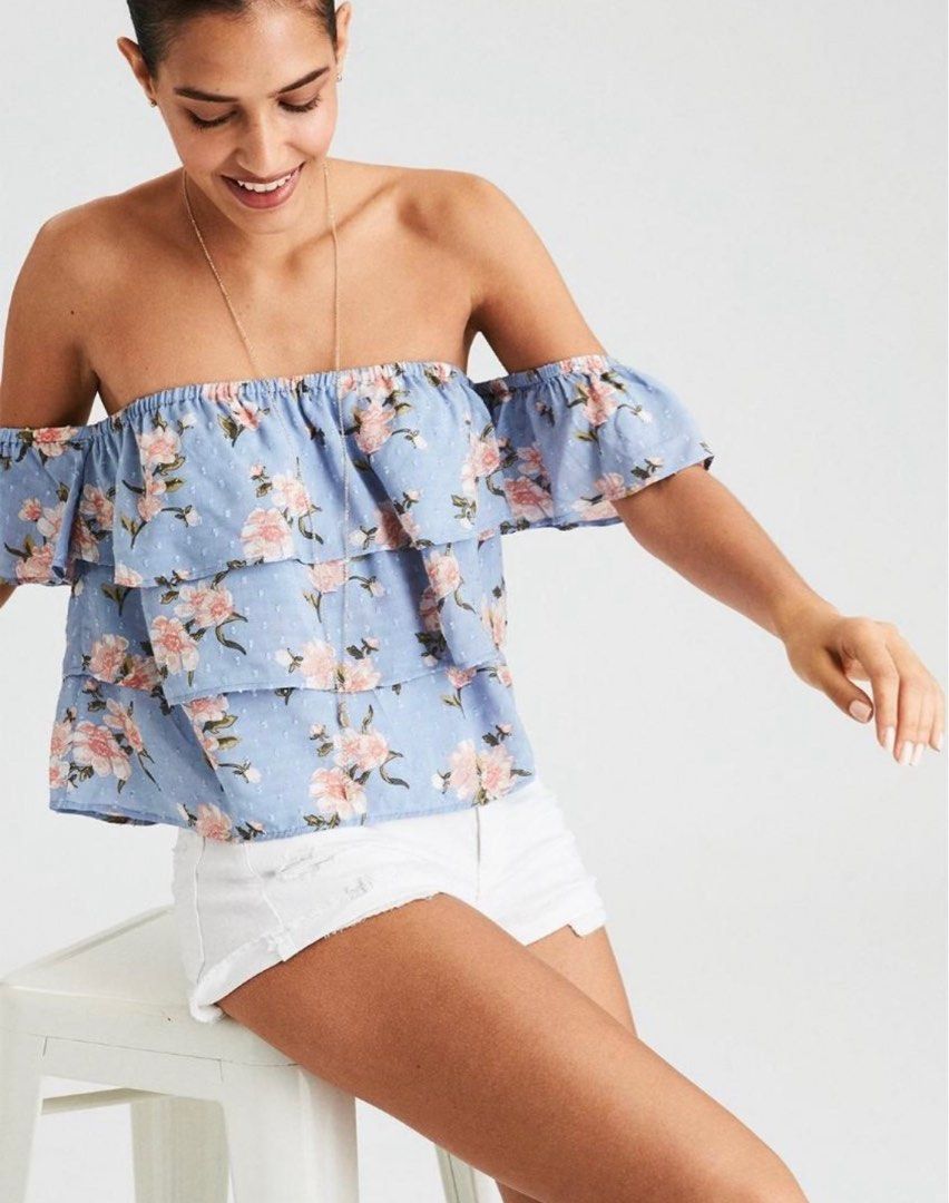 American Eagle Outfitter Blue Floral Off Shoulder Top Women s