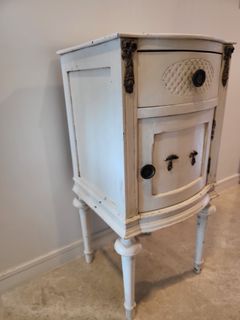 (Category: ) located in . Submitted by veroder (Listing ID 1259652376, Image 1). Description: .
