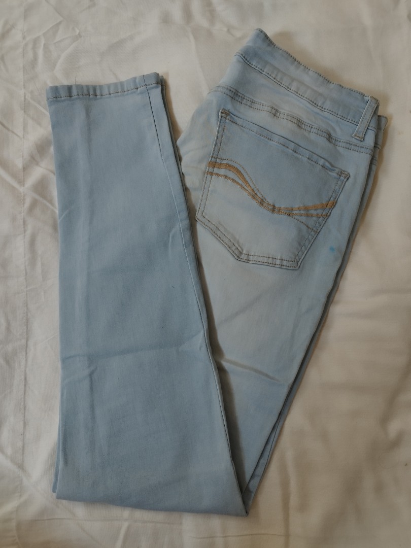 Abercrombie & Fitch Kids High Rise Flare Jeans Size 9/10