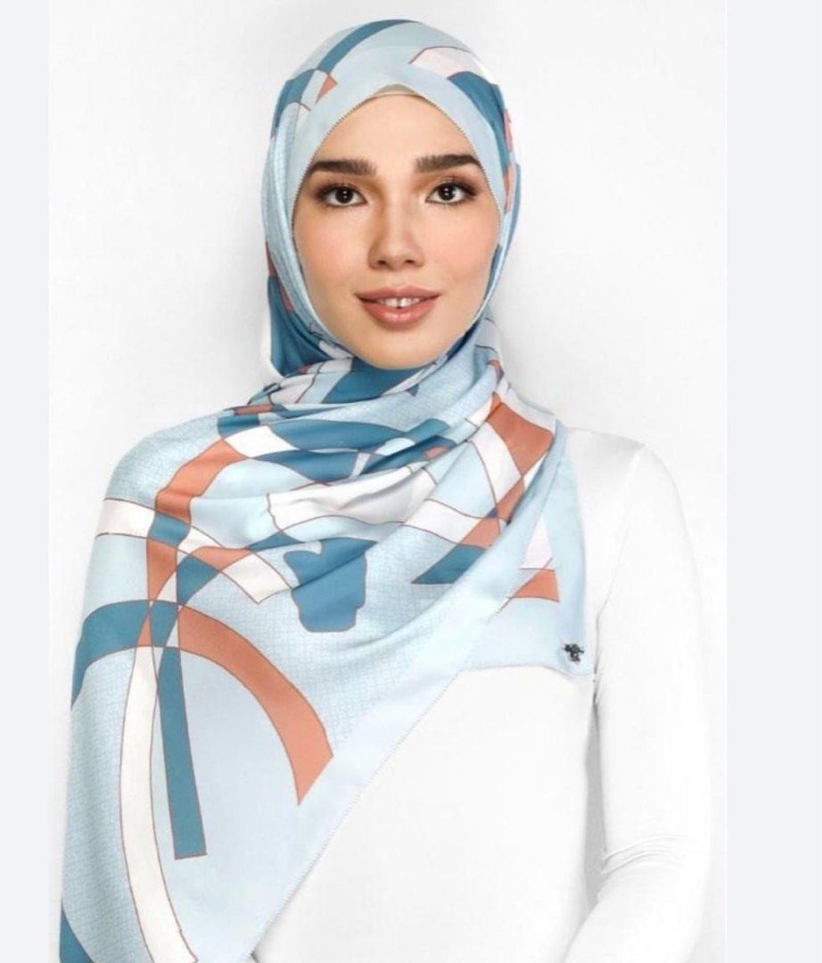Hotshot shop duck scarves