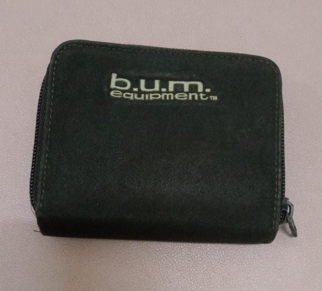 Authentic Vintage B.U.M equipment wallet