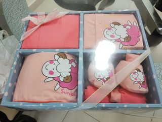 (Category: ) located in . Submitted by mingteng (Listing ID 1259679980, Image 1). Description: .