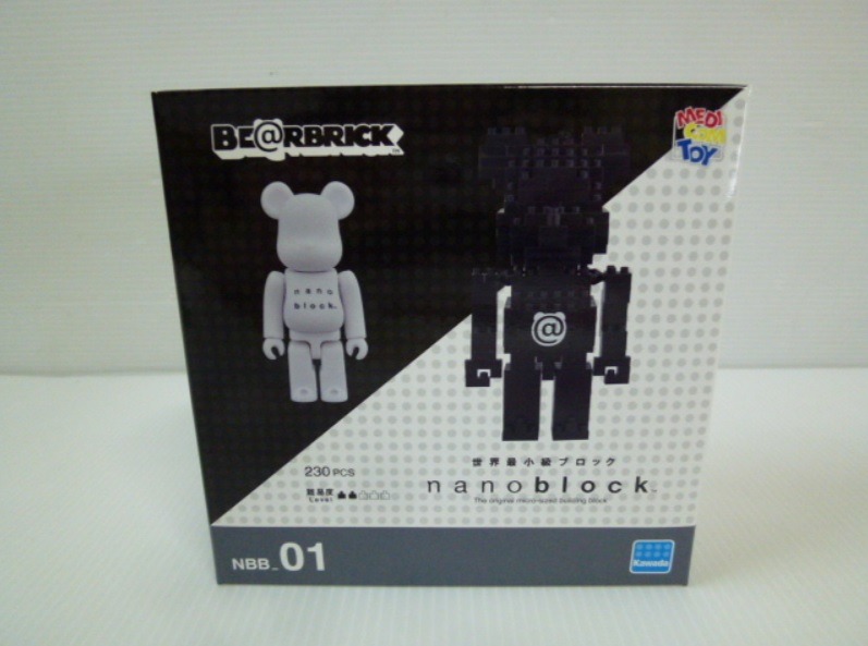 Nanoblock bearbrick top