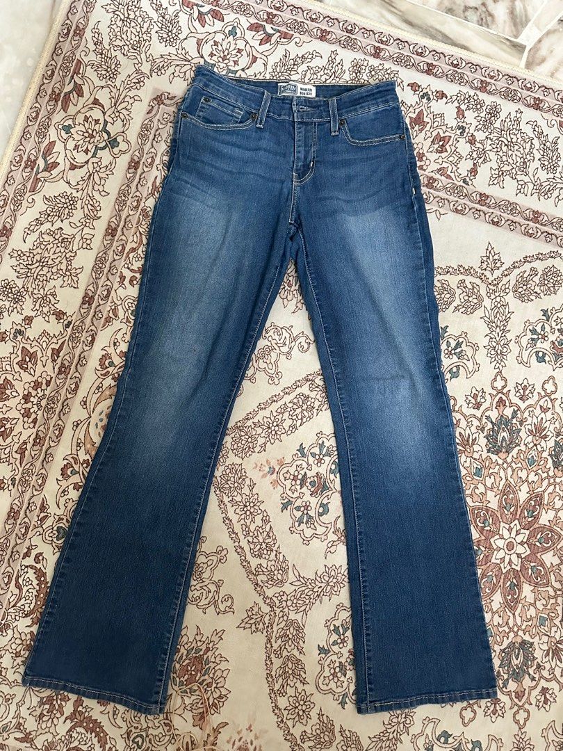 blue bootcut jeans signature by levi strauss co