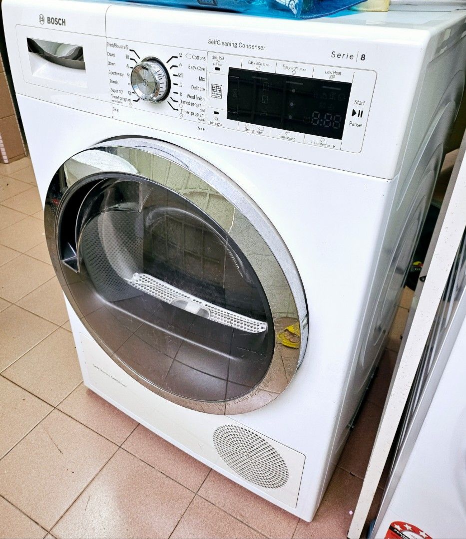 Bosch Dryer selfcleaning Condenser serie 8, TV & Home Appliances