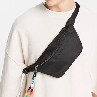 （分類：）位於 。 由 k123432345 提交（商品編號 1259643631，圖片 1）。簡介： 。
