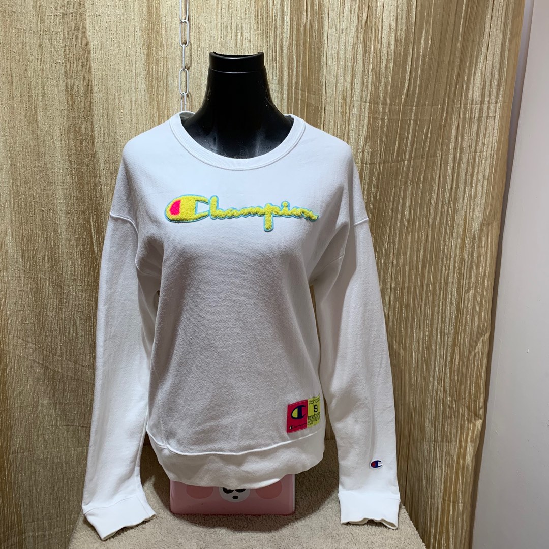 Women's champion reverse outlet weave chenille crew sweatshirt