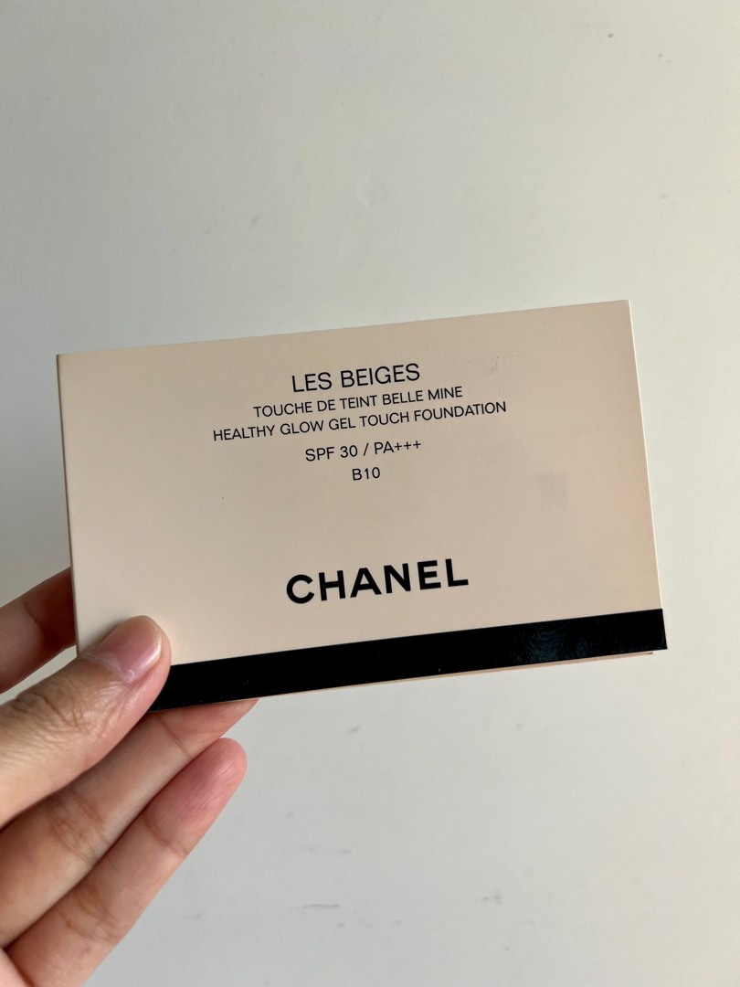 Chanel Les Beiges Healthy Glow Touch Foundation, Beauty & Personal