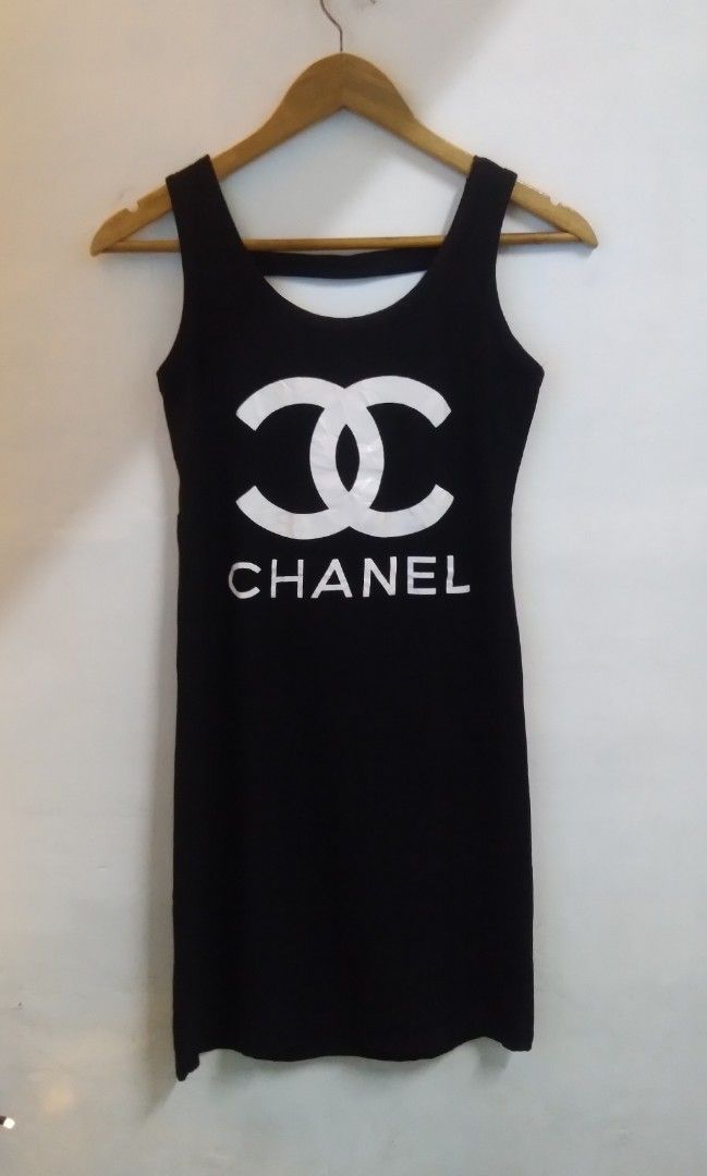 Chanel outlet dress logo