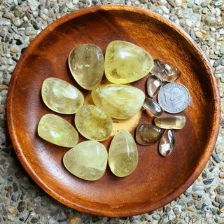 Citrine tumbled stones [options: natural or heat treated]