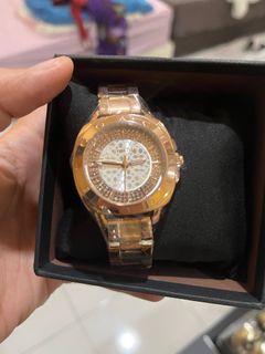 (Category: ) located in . Submitted by lovetoshops7 (Listing ID 1259668833, Image 1). Description: .