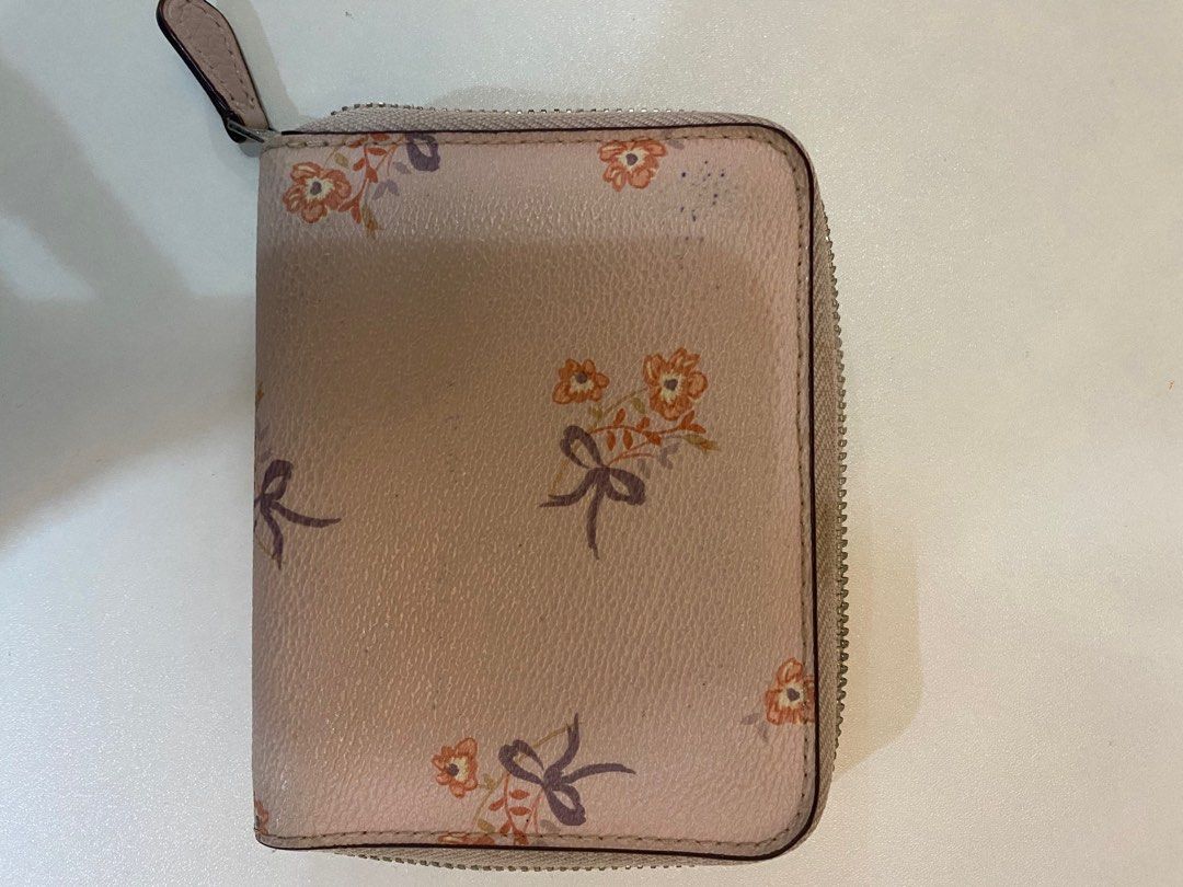 Coach Wallet Women s Fashion Bags Wallets Purses Pouches on
