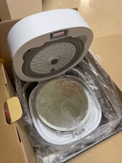 （分類：）位於 。 由 winniellaw 提交（商品編號 1259640016，圖片 1）。簡介： 。