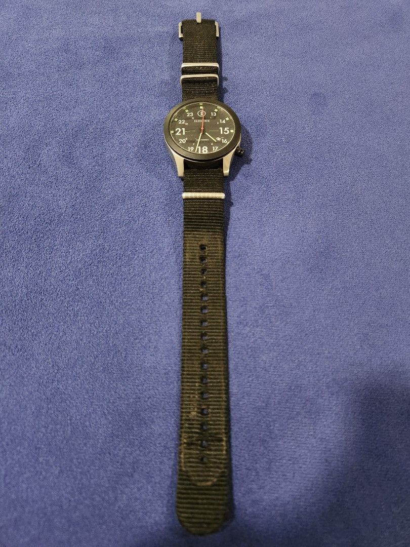 Fw01 nato top watch