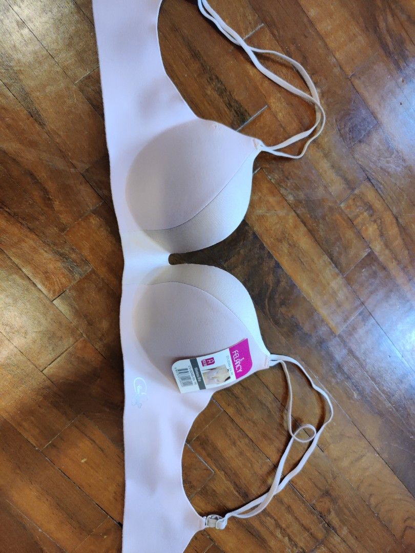 Felancy bra, Women's Fashion, New Undergarments & Loungewear on Carousell