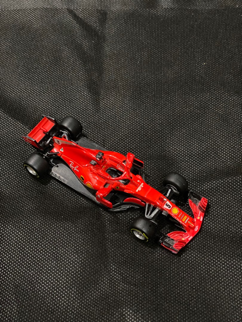 Ferrari Formula 1 F1 75 Shell Miniatur Mobil Toys Collectibles
