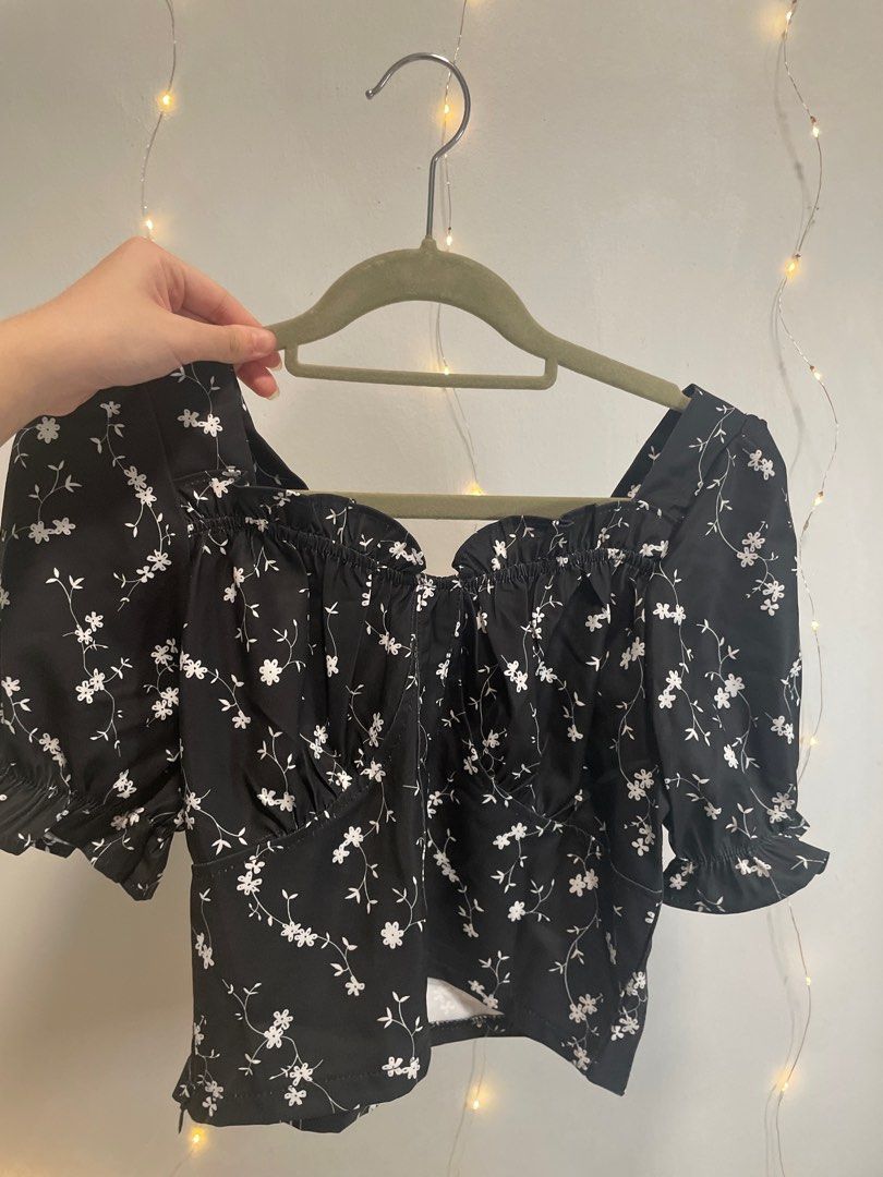 Floral Print Bow Pintuck Bust Half Puff Sleeve Blouse Top