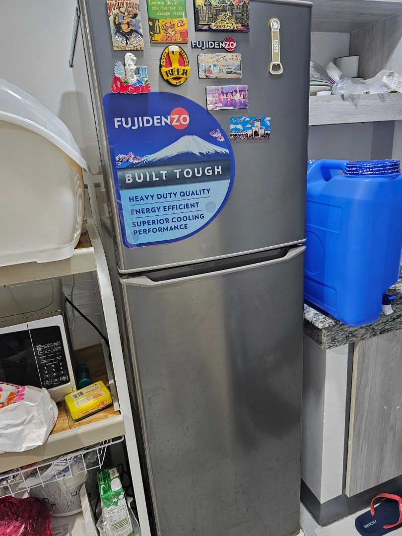 Fujidenzo 6 cu ft freezer store
