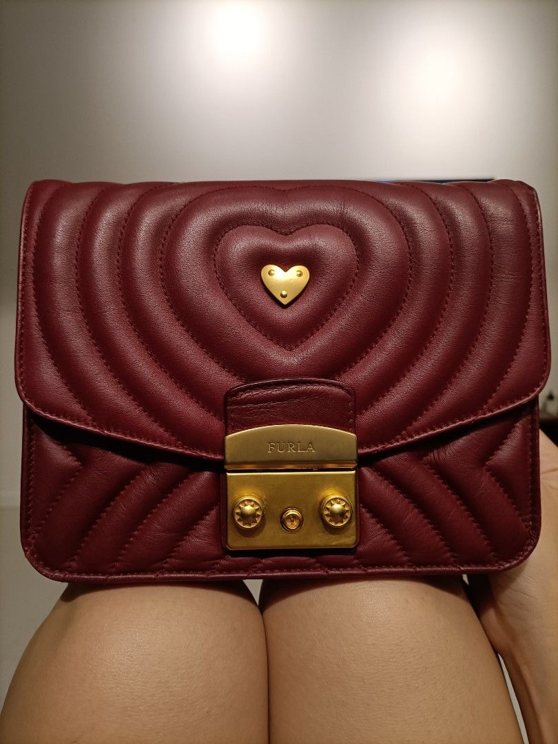 Furla metropolis rea sale