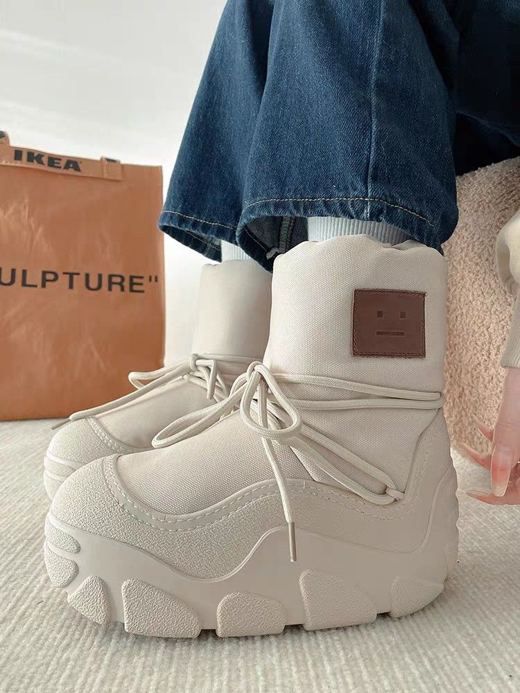 Chunky snow clearance boots