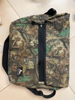 （分類：）位於 。 由 bryan3hk 提交（商品編號 1259748350，圖片 1）。簡介： 。