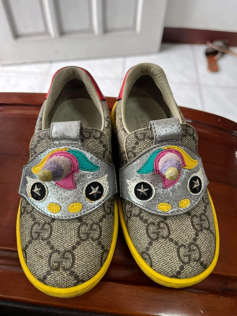 Gucci best sale unicorn shoes