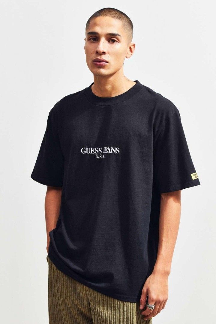 GUESS X Chinatown Market X Smiley Big Question Logo Tee Men s Fashion Tops Sets Tshirts Polo Shirts on Carousell