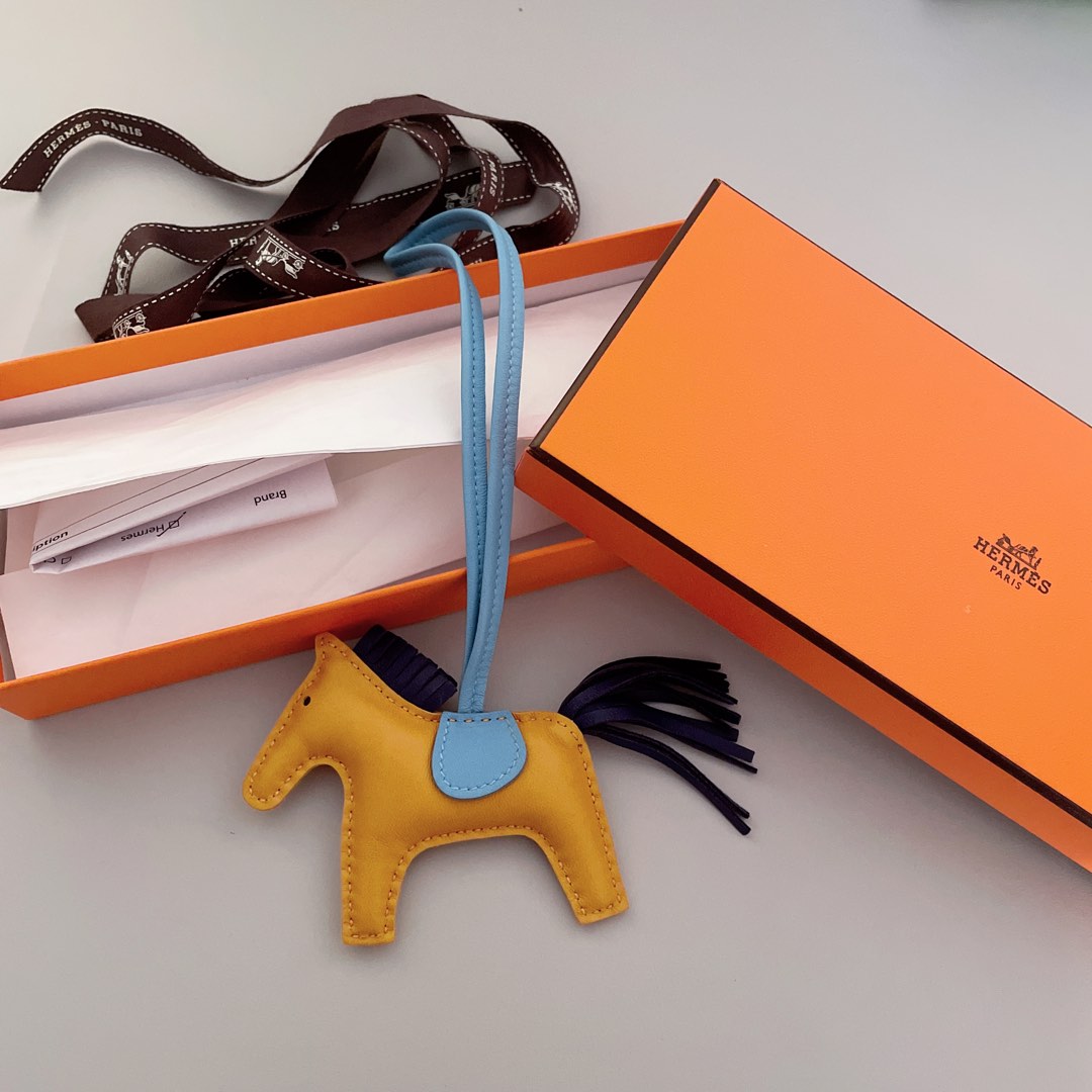 Hermes Rodeo Charm Pegasus pm, Luxury, Accessories on Carousell