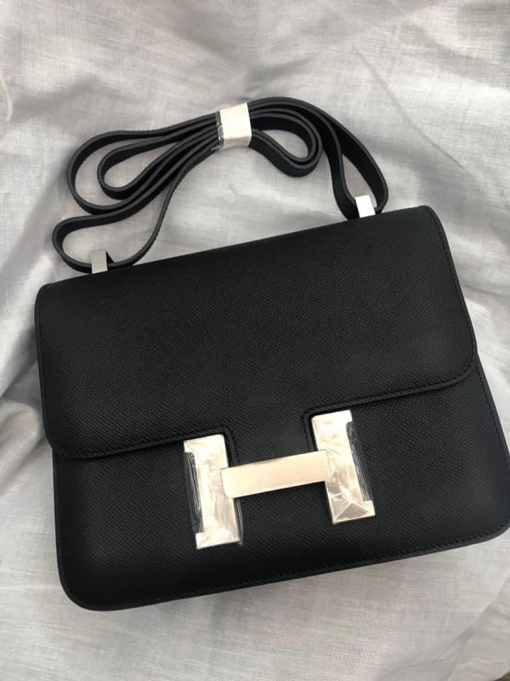 Hermes sling bag size 25, Women's Fashion, Bags & Wallets, Crossbody
